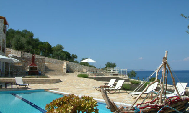 Paxos Suites Emmanuella