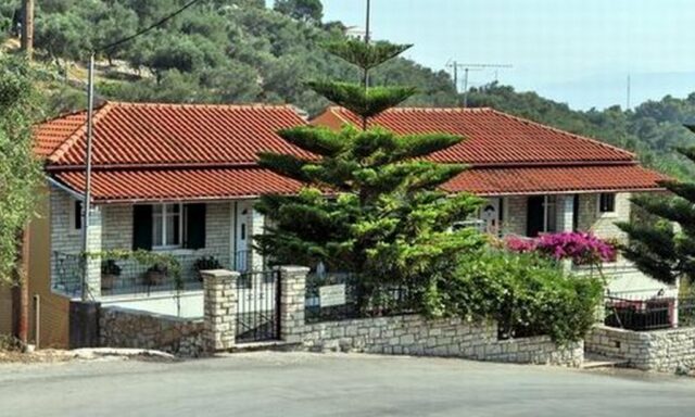 Polixeni Apartments
